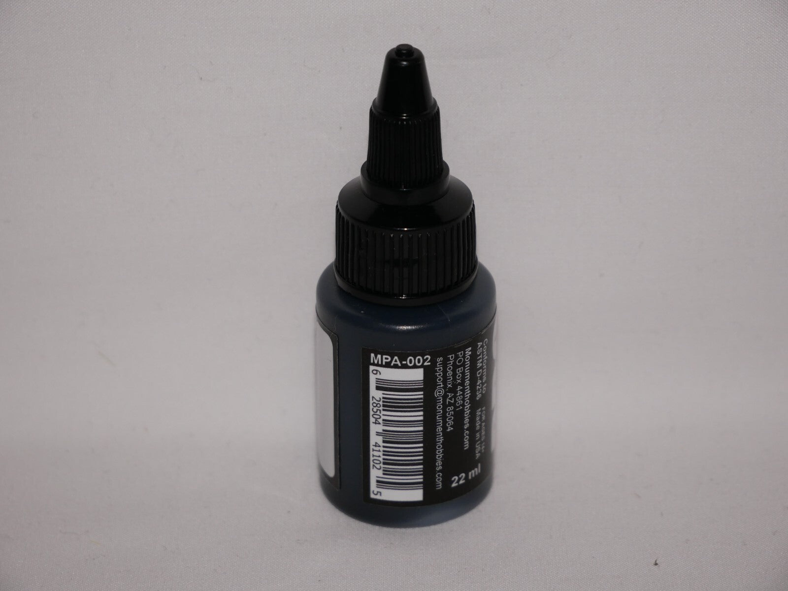 Monument Hobbies Pro Acryl Paint Range Coal Black 22ml Twist Top Bottle MPA-002