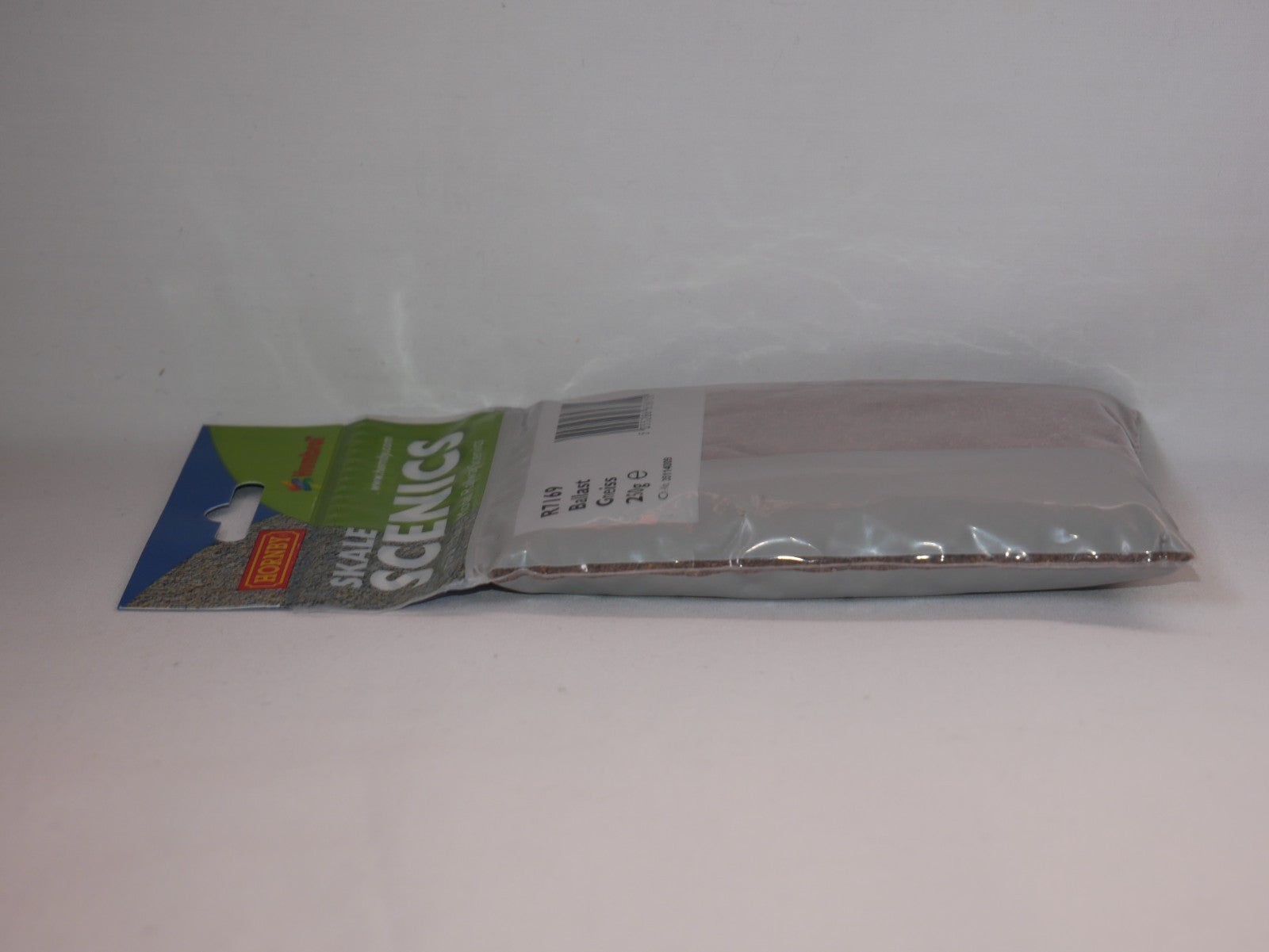 Hornby Skale Railway Scenics HO/OO Gauge Realistic Gneiss Ballast 250g Bag R7169