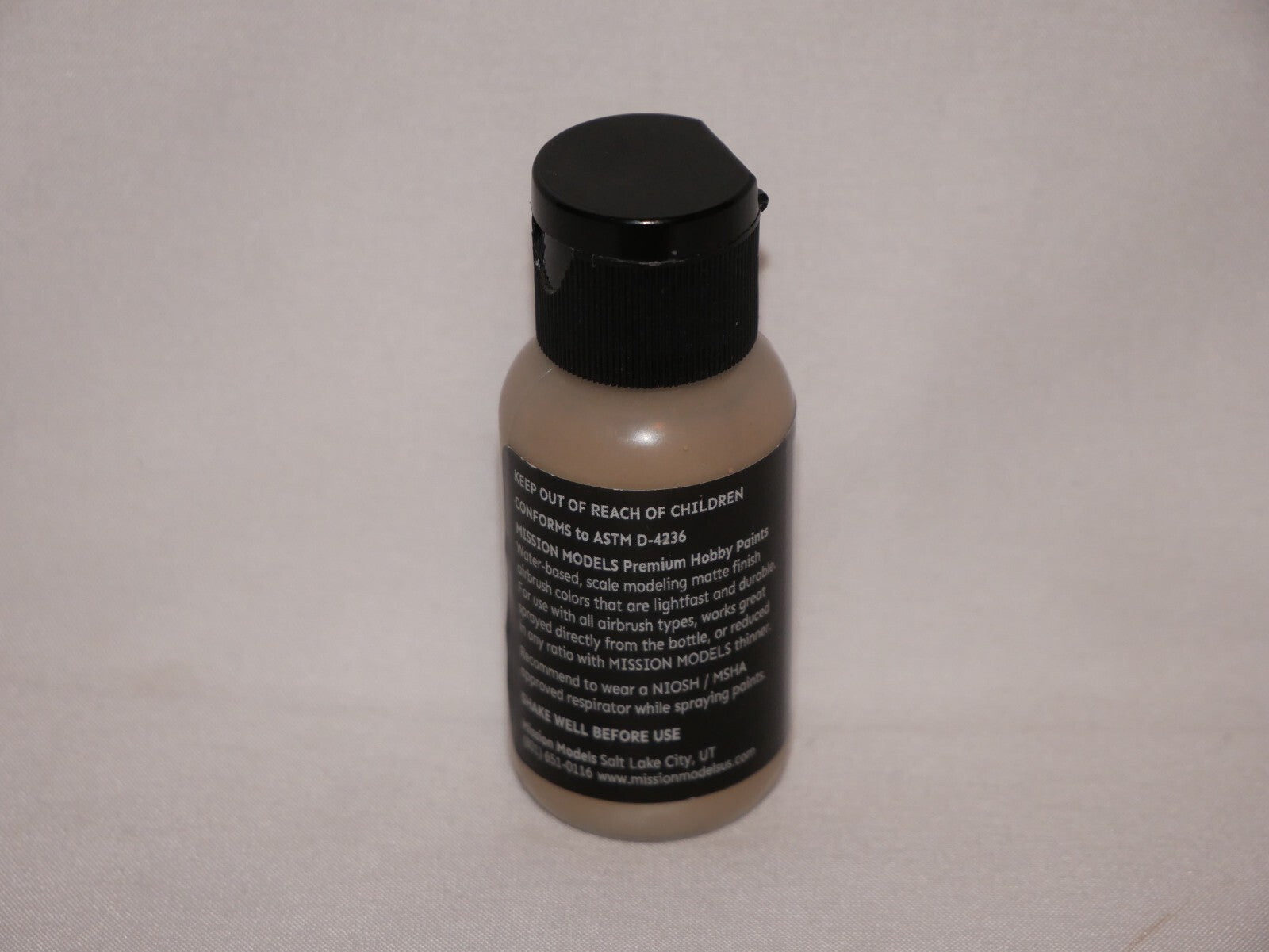 Mission Models Premium Hobby Paints IDF Sandgrey Version 2 30ml Bottle MMP - 036