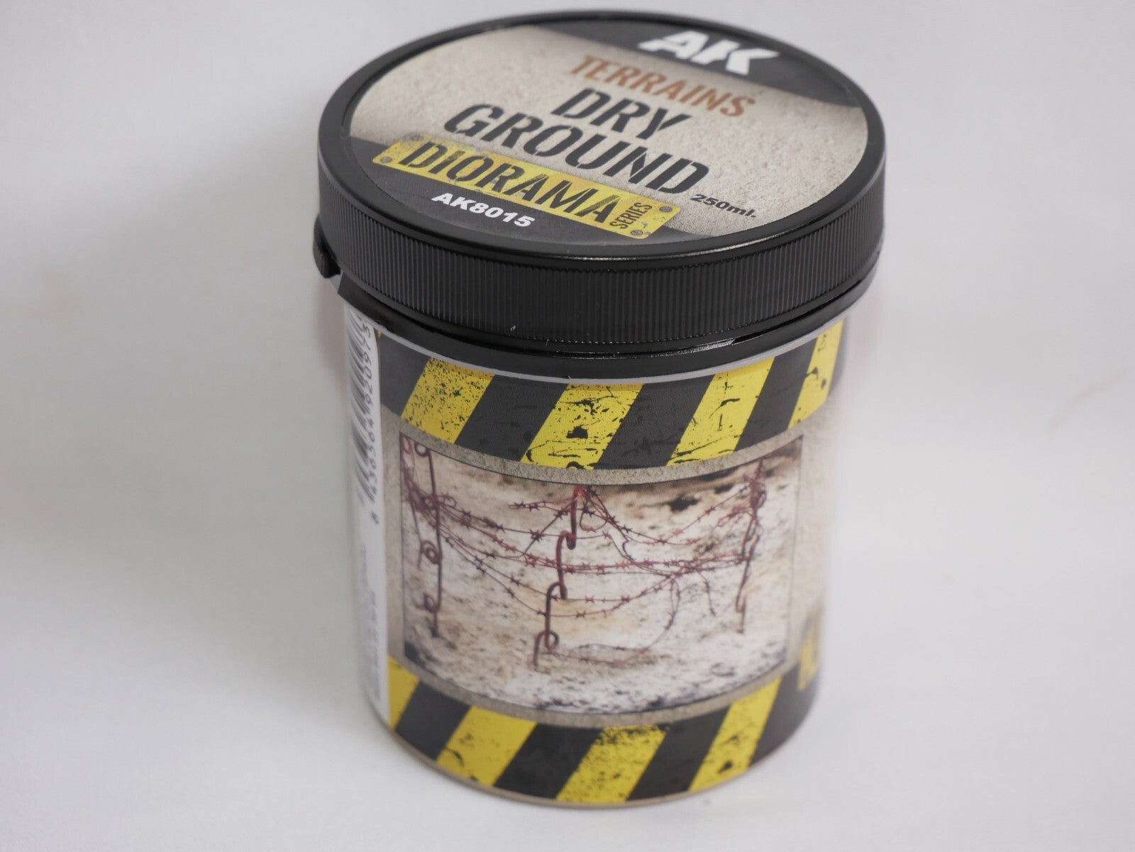 AK Interactive Diorama Terrains Series Dry Ground Acrylic Texture 250ml - AK8015