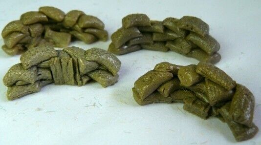 Javis "Countryside" Scenics "OO" Gauge Sandbags Curved 2 Pack JSB2