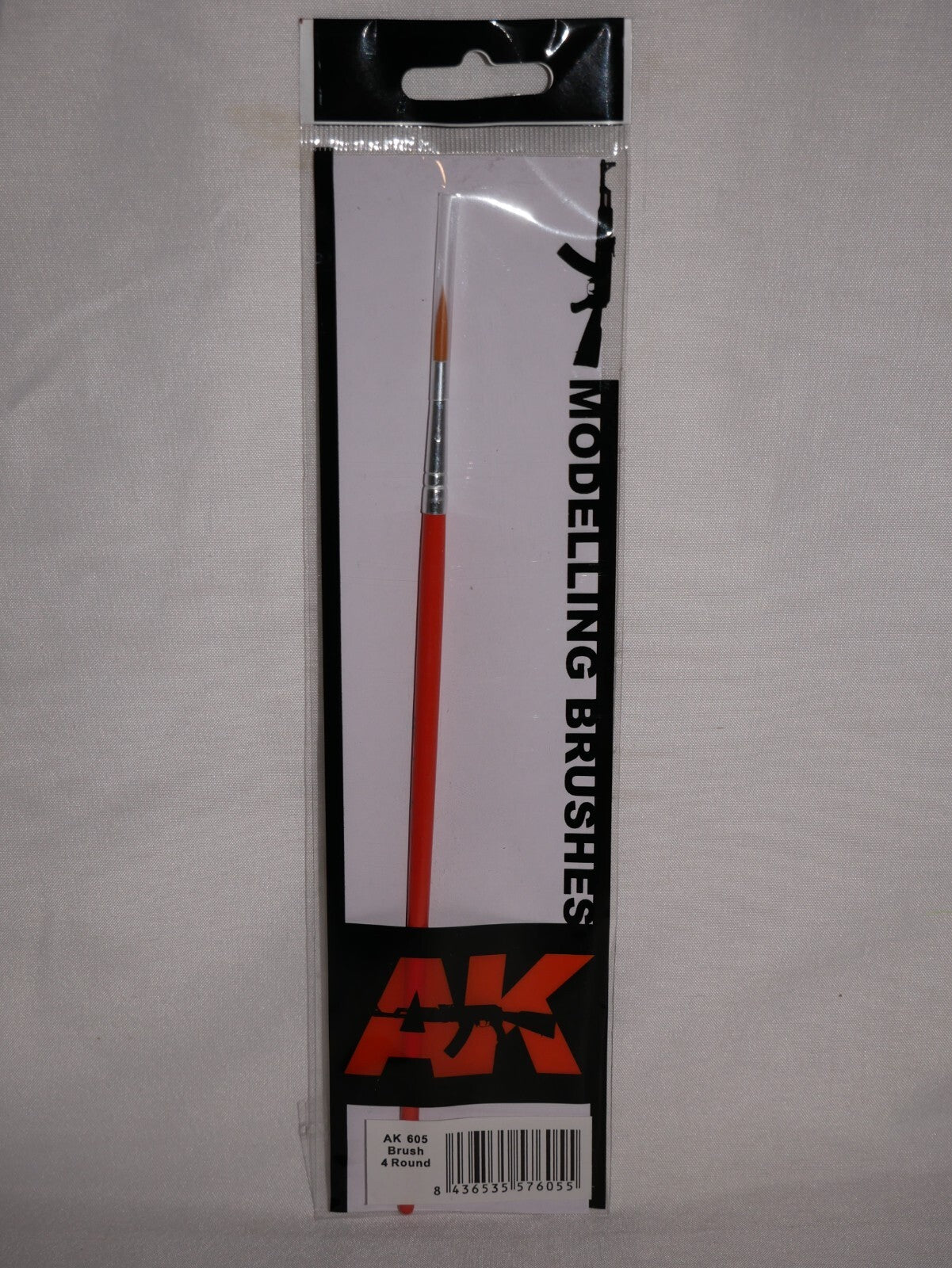AK Interactive Size 4 Round Synthetic Hair Scale Modeling Paint Brushes - AK605