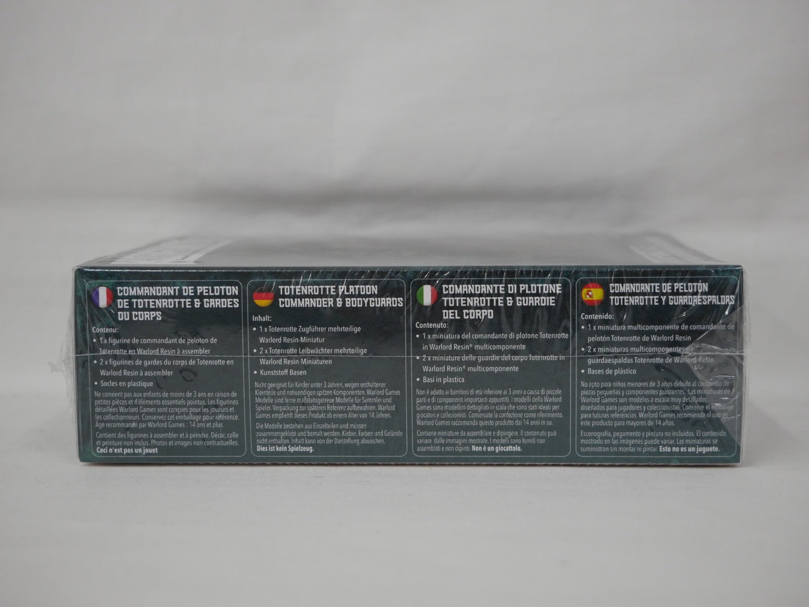Warlord Games Konflikt 47 1:56 Scale Totenrotte Platoon Commander & Bodyguards - 452410218