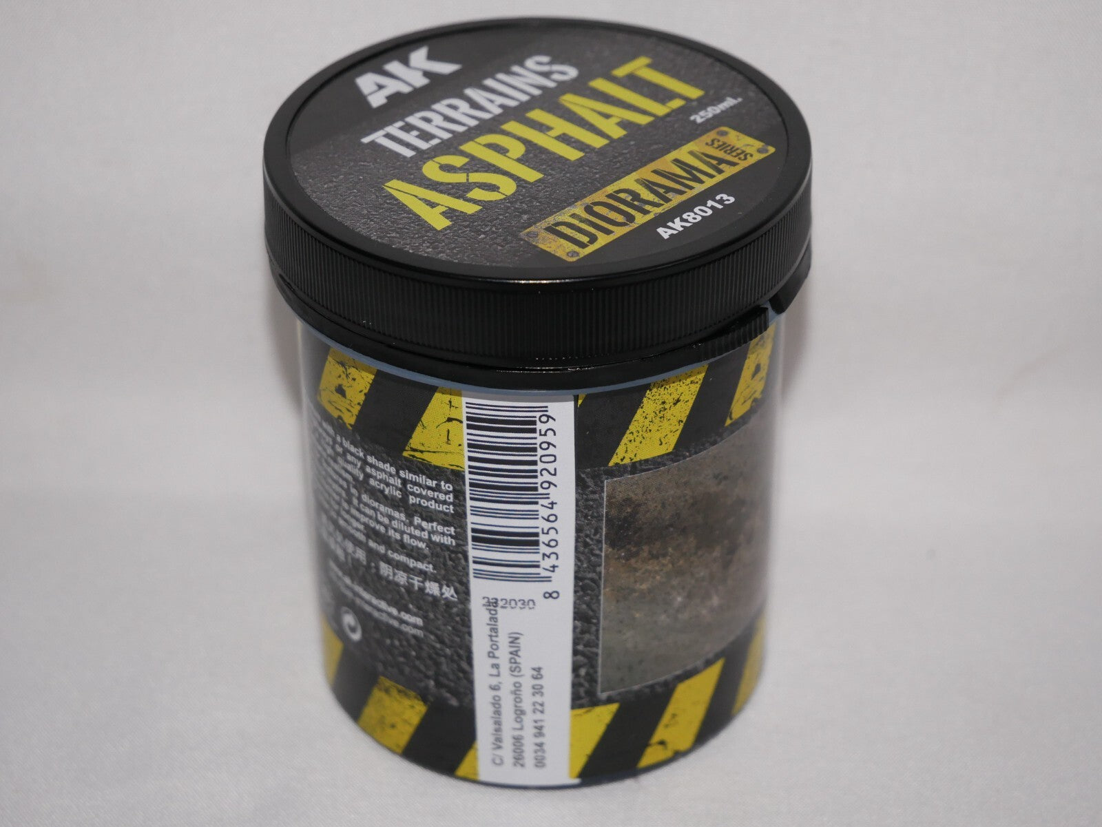 AK Interactive Diorama Terrains Scale Asphalt texture Acrylic 250ml Tub - AK8013