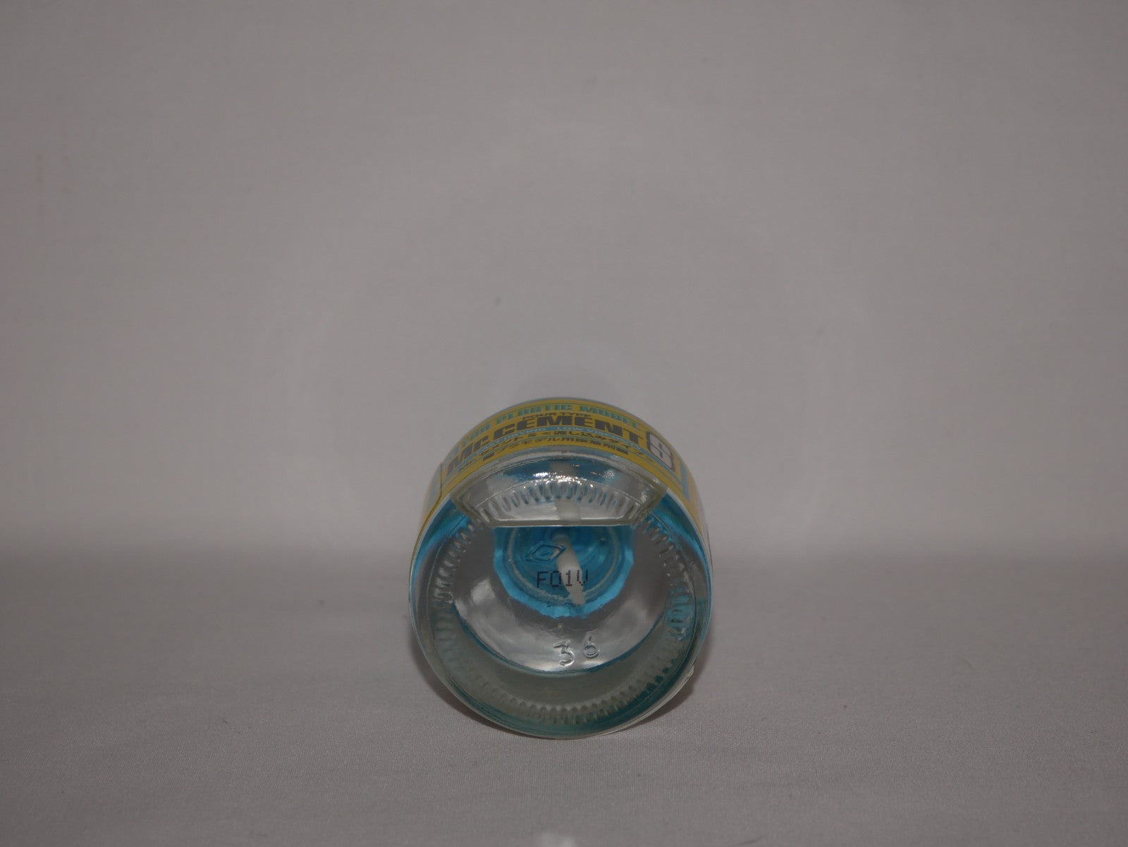 Mr Hobby Mr Cement S ("Brush On" Type) For Plastic Kits 40ml Glass Bottle MC-129