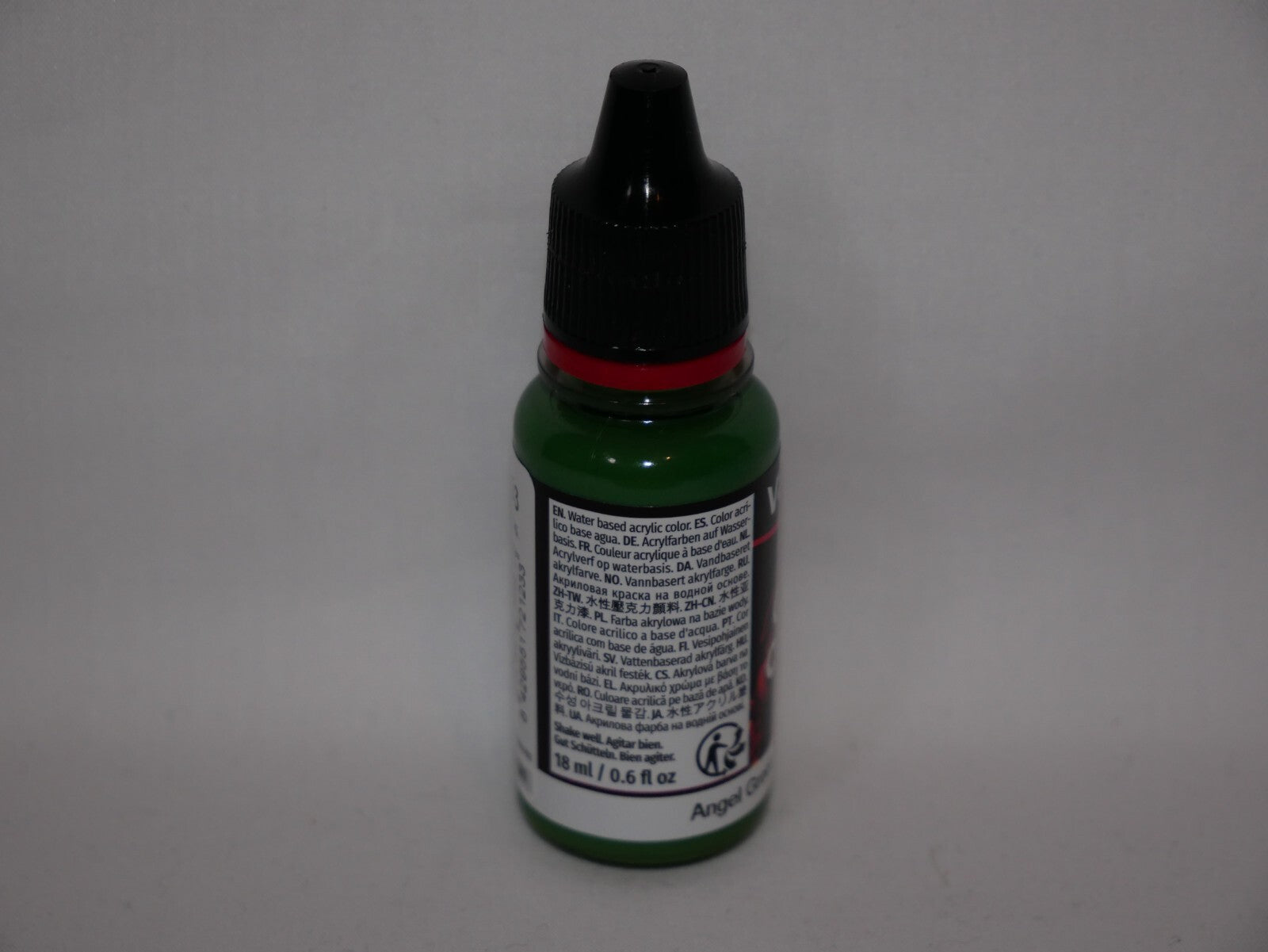 Vallejo Game Color Acrylics Angel Green 18ml/0.6 fl oz Dropper Bottle - 72.123