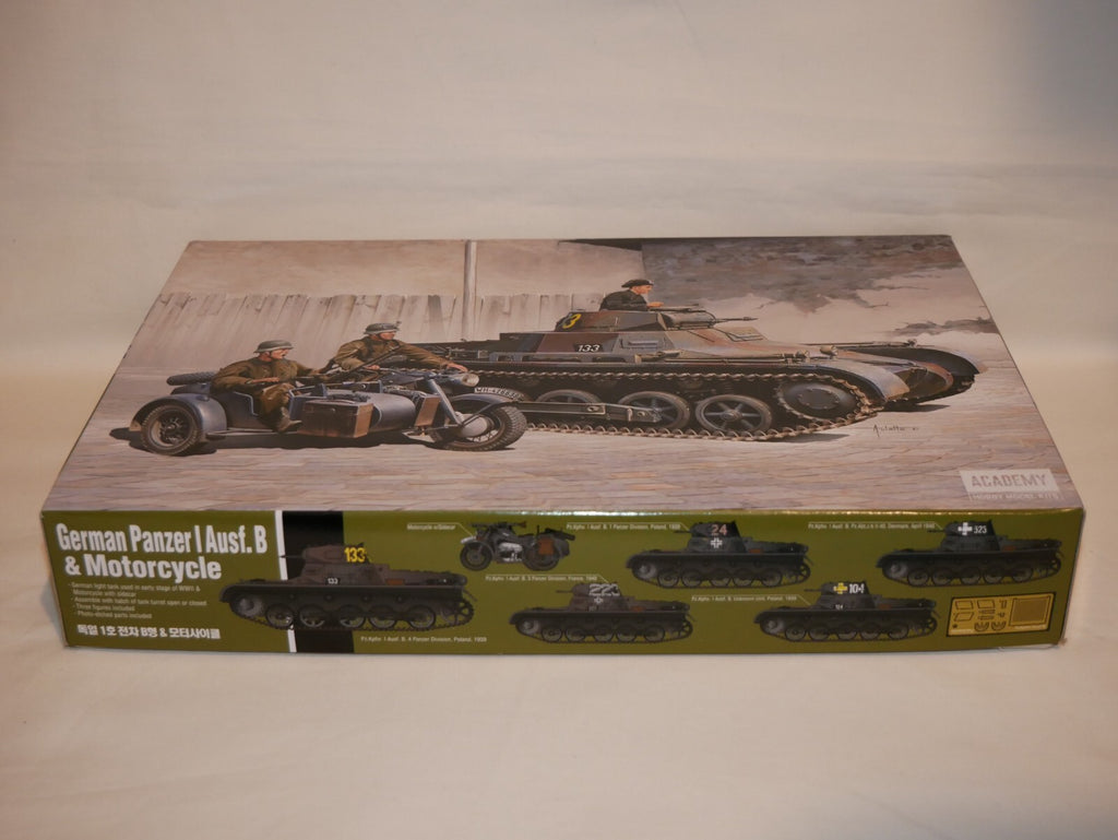 Academy 1:35 Scale WW2 German Panzer 1 Ausf.B & Motorcycle Skill Level 4 - 13556