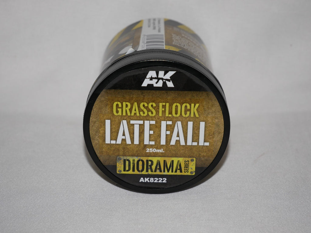 AK Interactive Diorama Series 2mm Late Fall Grass Flock 250ml Plastic Tub AK8222