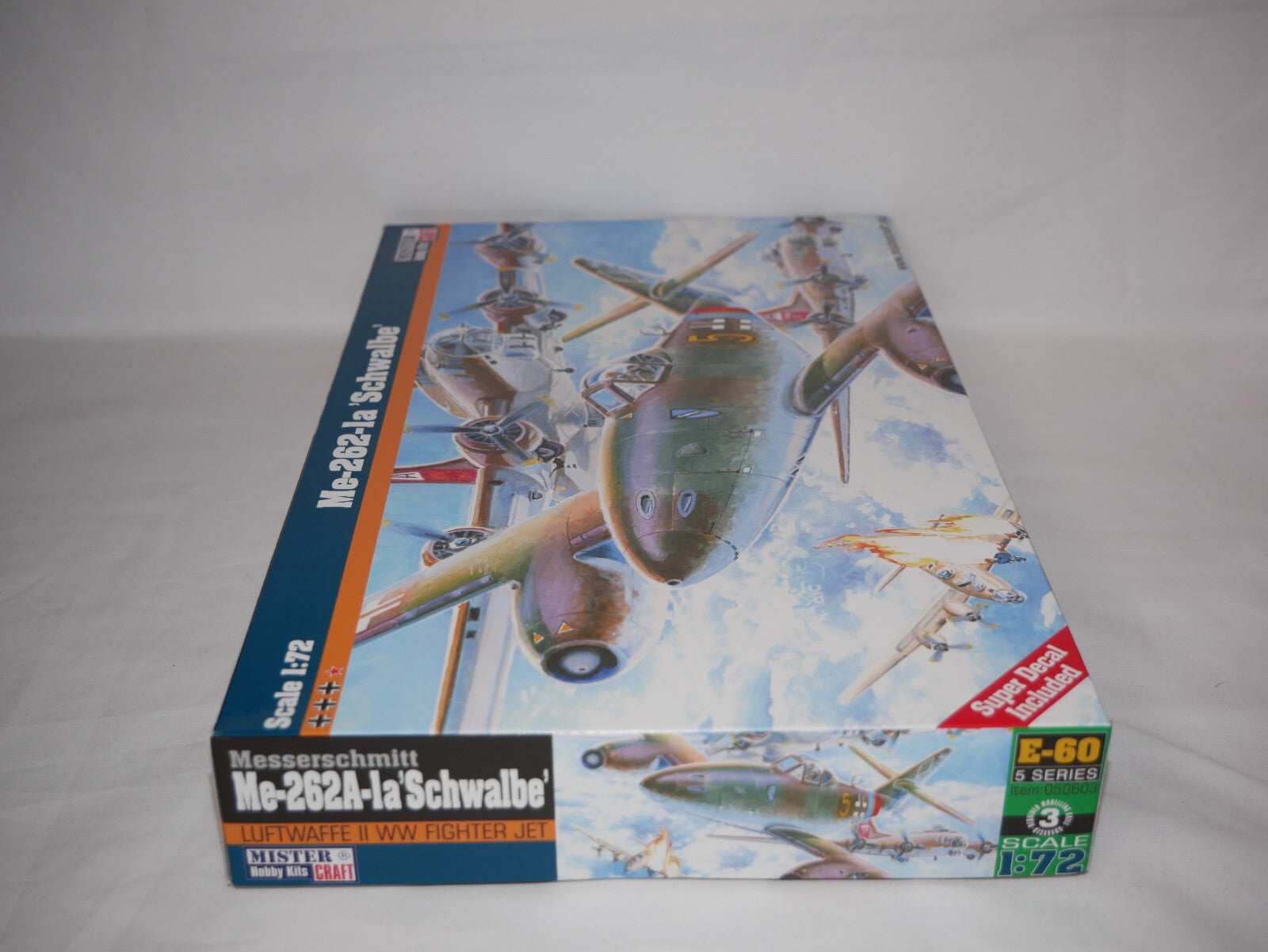 MisterCraft Model Kits 1:72 Scale (E-60) Messerschmitt Me262-1a Schwalbe 050603