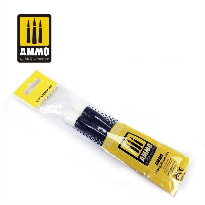Ammo By Mig Jimenez Teardrop Shaped Detail Sponge With Plastic Handle - A.MIG-8577