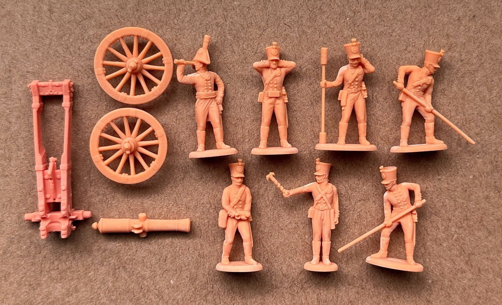 Hat Industrie 1:72 Scale 1805 Napoleonic Russian Foot Artillery With (1/2 pud) 20lb Unicorn Gun - 8361