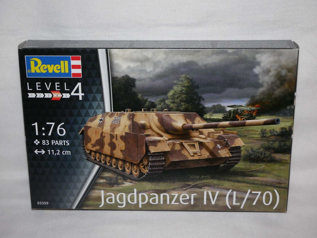 Revell 1:76 Panzer Jagdpanzer IV (L/70) Scale Model Tank Kit Skill Level 4 - 03359