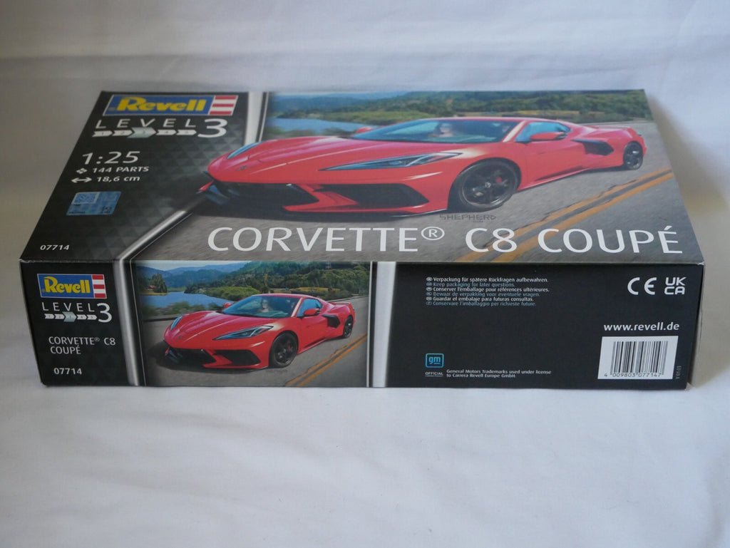Revell 1:25 Scale Chevrolet Corvette C8 Coupe Sports Car Skill Level 3 - 07714