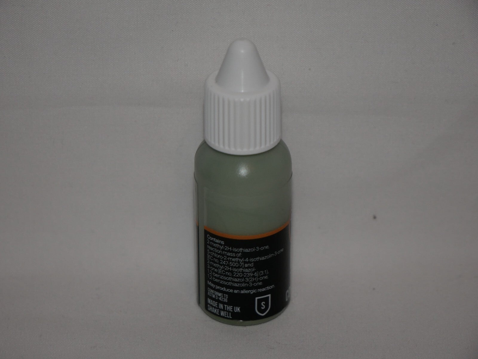 Duncan Rhodes Painting Academy Two Thin Coats Contagion Green 15ml Bottle 10136