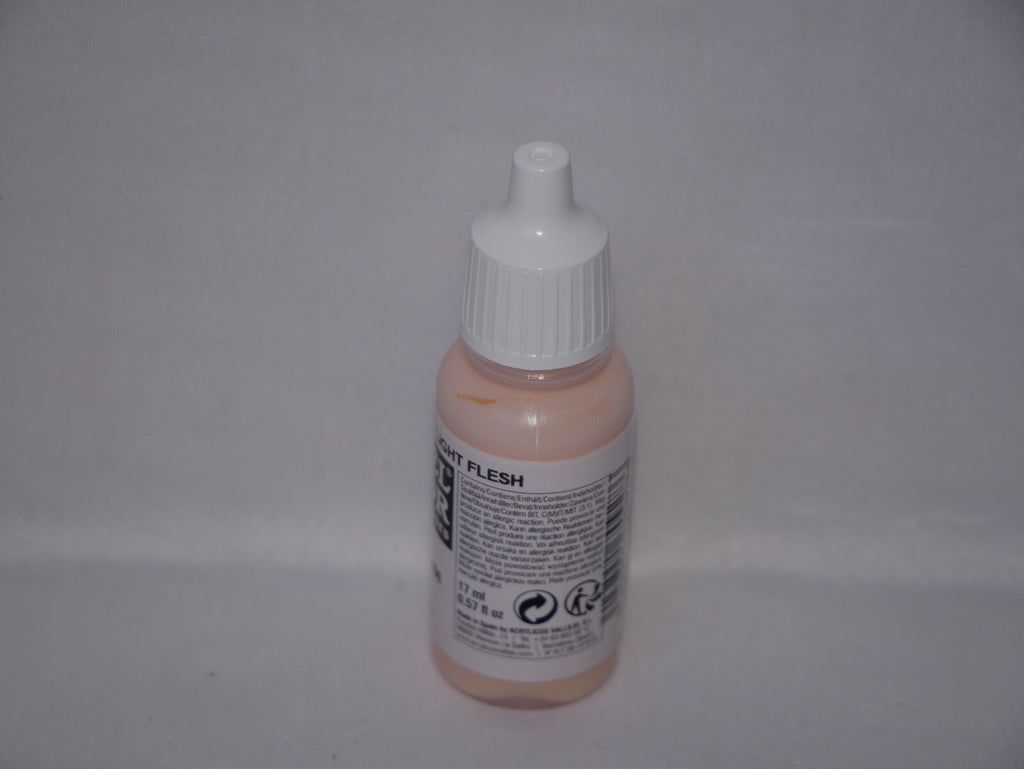 Vallejo Model Color Light Flesh Acrylic 17ml /0.57 fl oz Dropper Bottle - 70.928