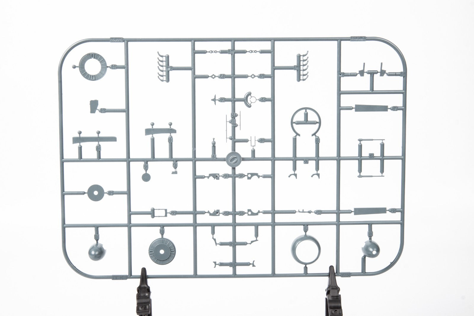 Eduard 1:48 Scale Plastic Model Kits Focke-Wulf Fw 190D-9 Weekend Edition - 84102