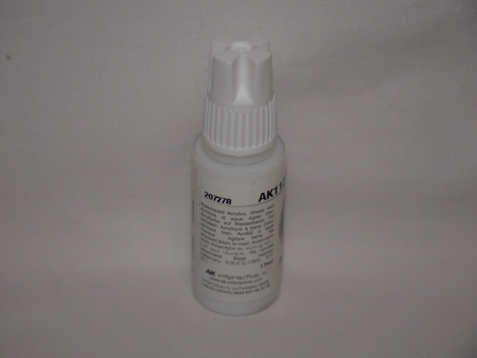 AK Interactive Auxiliary Products Range Gloss Medium 17ml Dropper Bottle AK11235