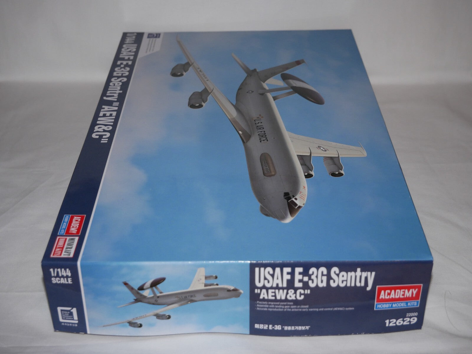 Academy Model Kits 1:144 USAF Boeing E-3G Sentry "AEW&C" Skill Level 4 - 12629