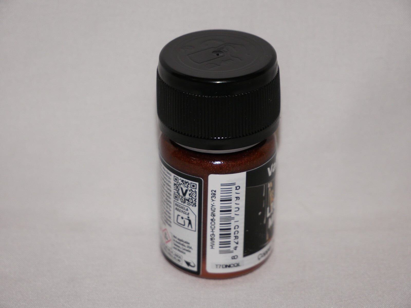 Vallejo Liquid Metal Copper Metallic Alcohol Based 35ml / 1.15 fl oz - 70.797