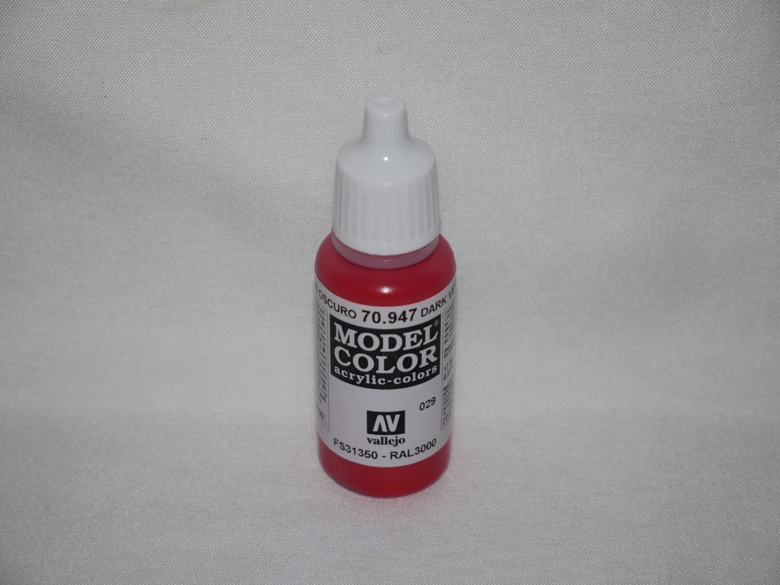 Vallejo Model Color Dark Vermilion Acrylic 17ml Dropper Bottle - 70.947