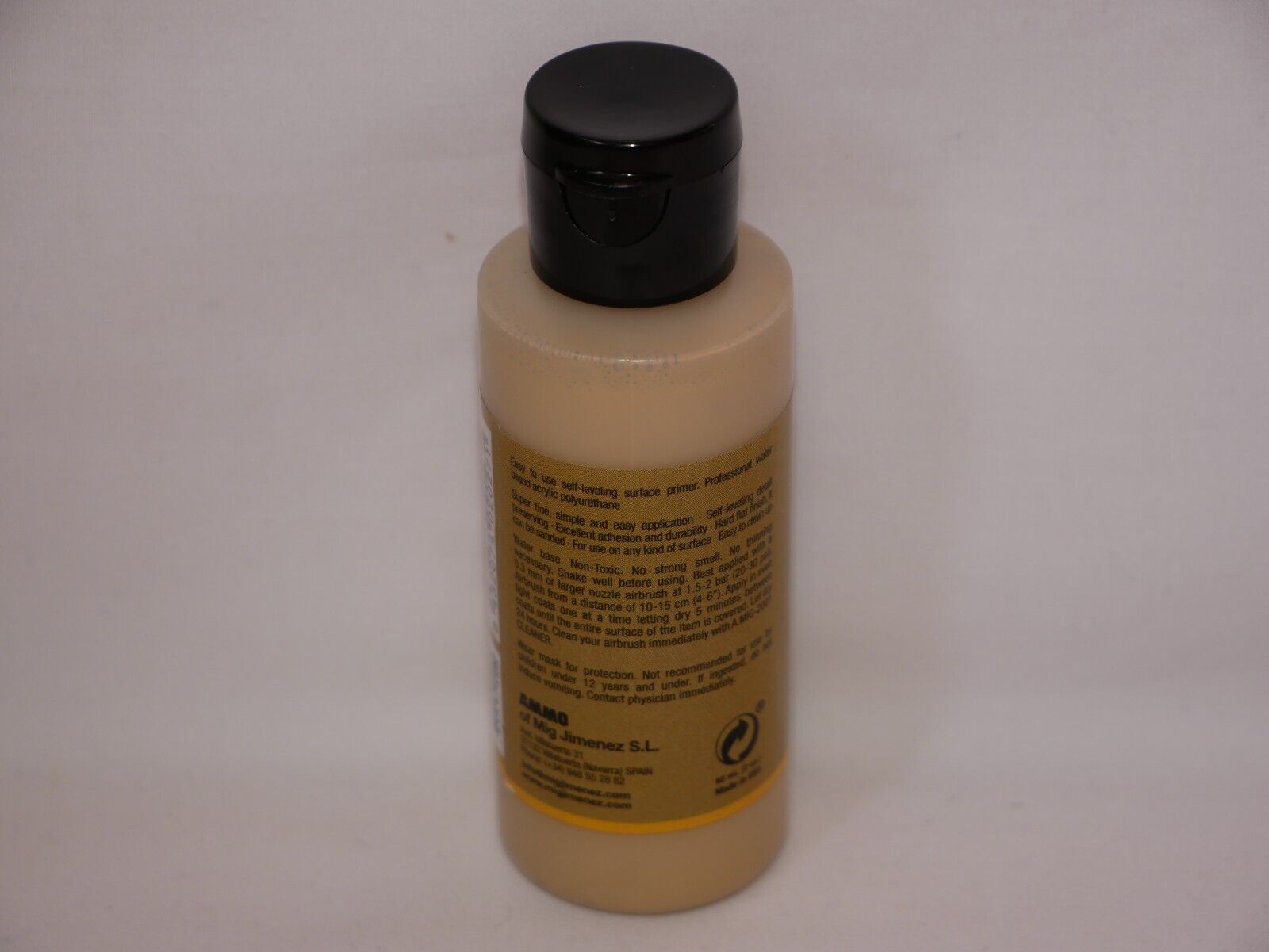 Ammo By Mig Jimenez One Shot Sand/Flesh Self Level Sandable Primer - A.MIG-2027