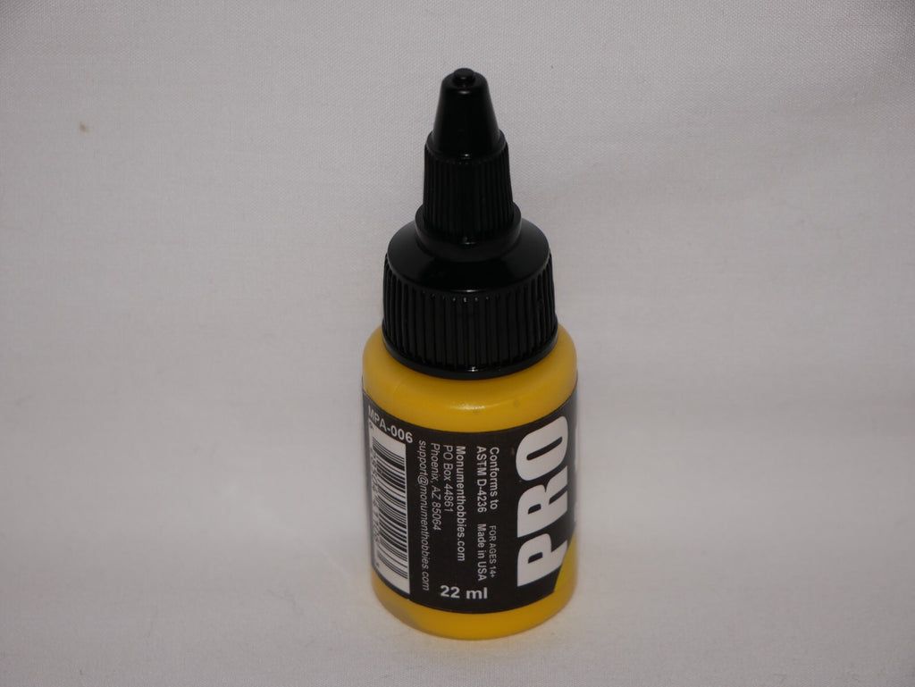 Monument Hobbies Pro Acryl Range Golden Yellow 22ml Twist Top Bottle - (MPA-006)
