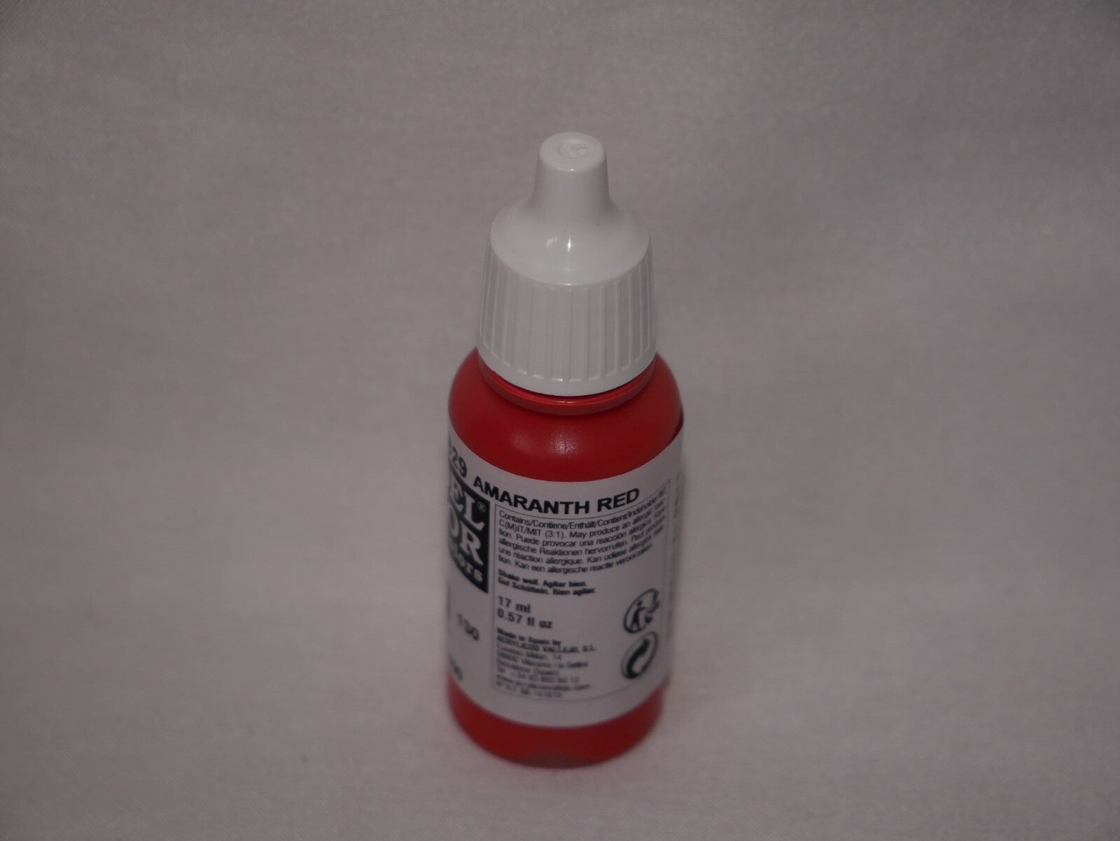 Vallejo Model Color Amaranth Red Acrylic 17ml/0.57 fl oz Dropper Bottle - 70.829