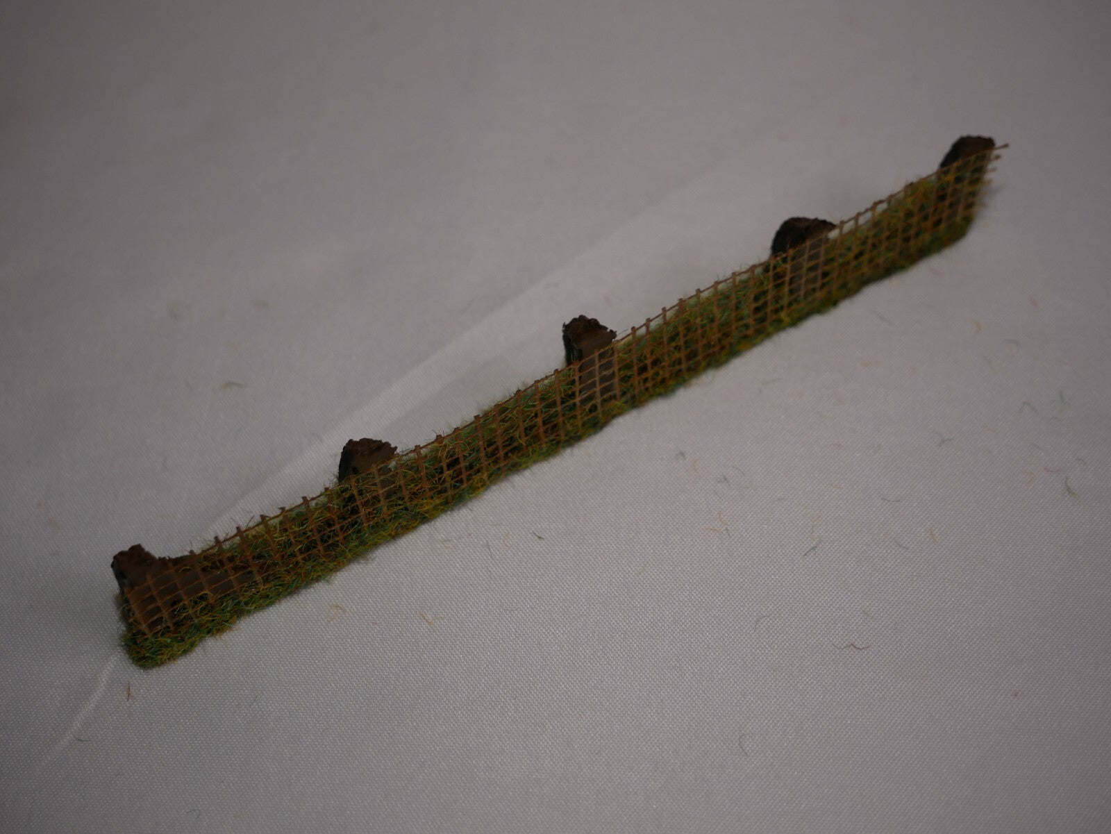 Javis "Countryside" Scenics "OO" Gauge Wire Fencing PF12