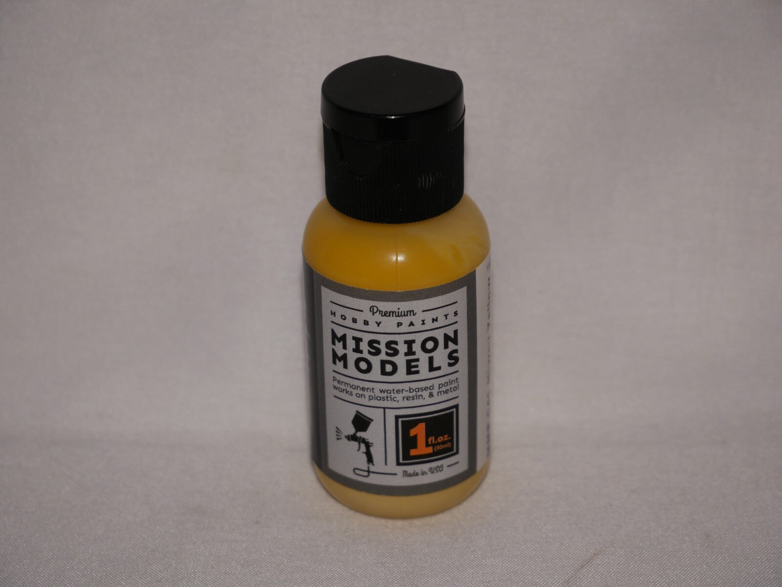 Mission Models Hobby Paint Hiway Yellow 1930/1990 Heavy Equipment 30ml MMP - 041