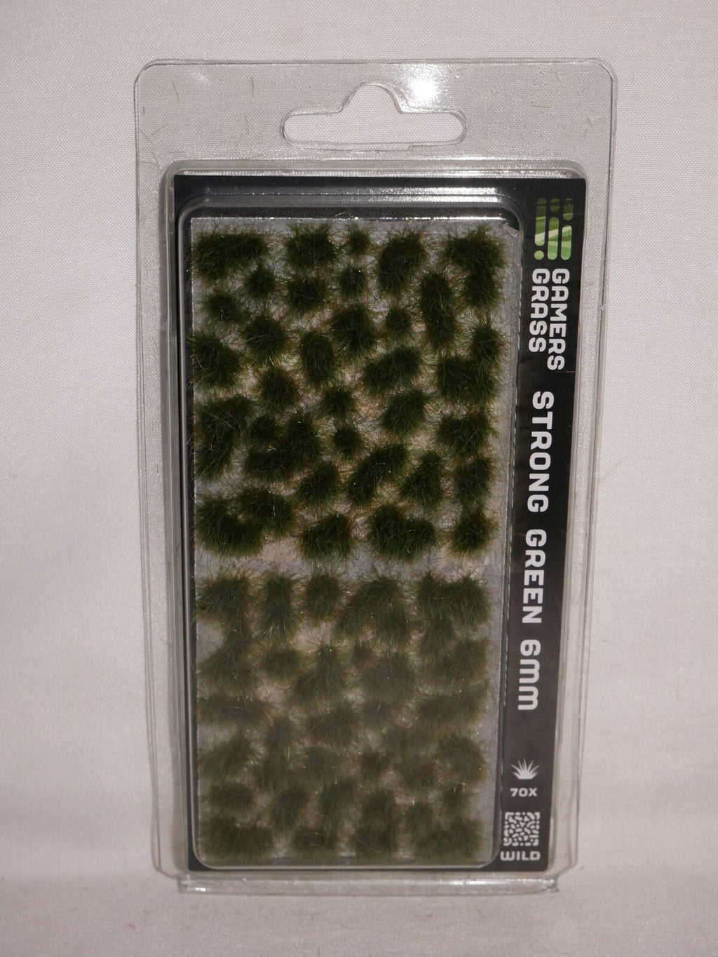 Gamers Grass Strong Green 6mm Tufts For Wargaming Mini Bases 70 Per Pack GG6-SG