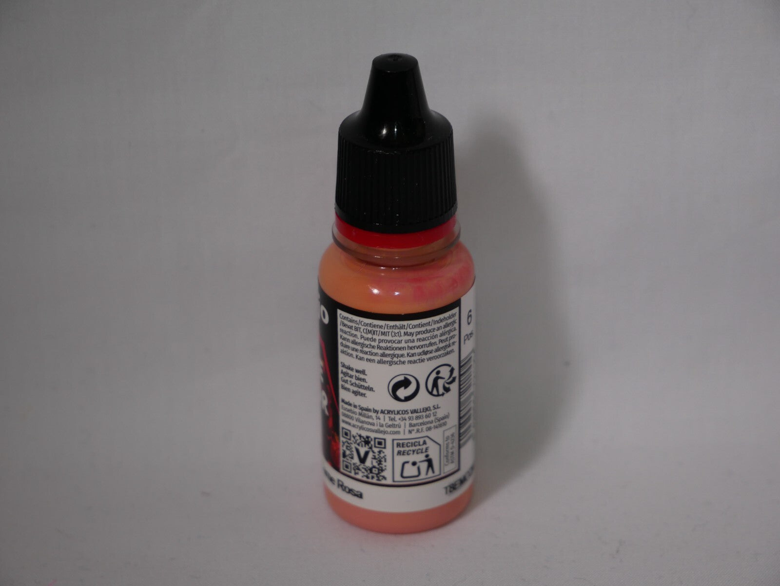 Vallejo Game Color Acrylic Range Rosy Flesh 18ml/0.6 fl oz Dropper Bottle 72.100