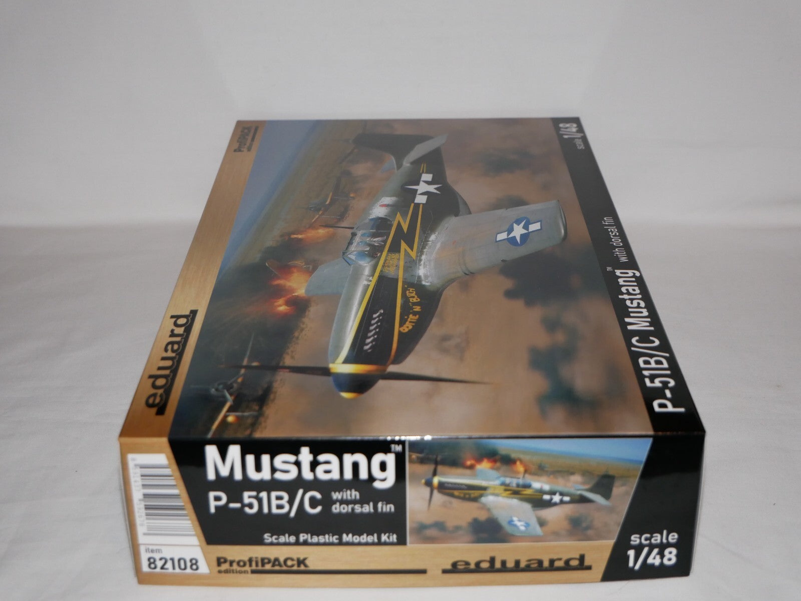Eduard 1:48 Scale P-51B/C Mustang With Dorsal Fin ProfiPACK Edition Kit - 82108