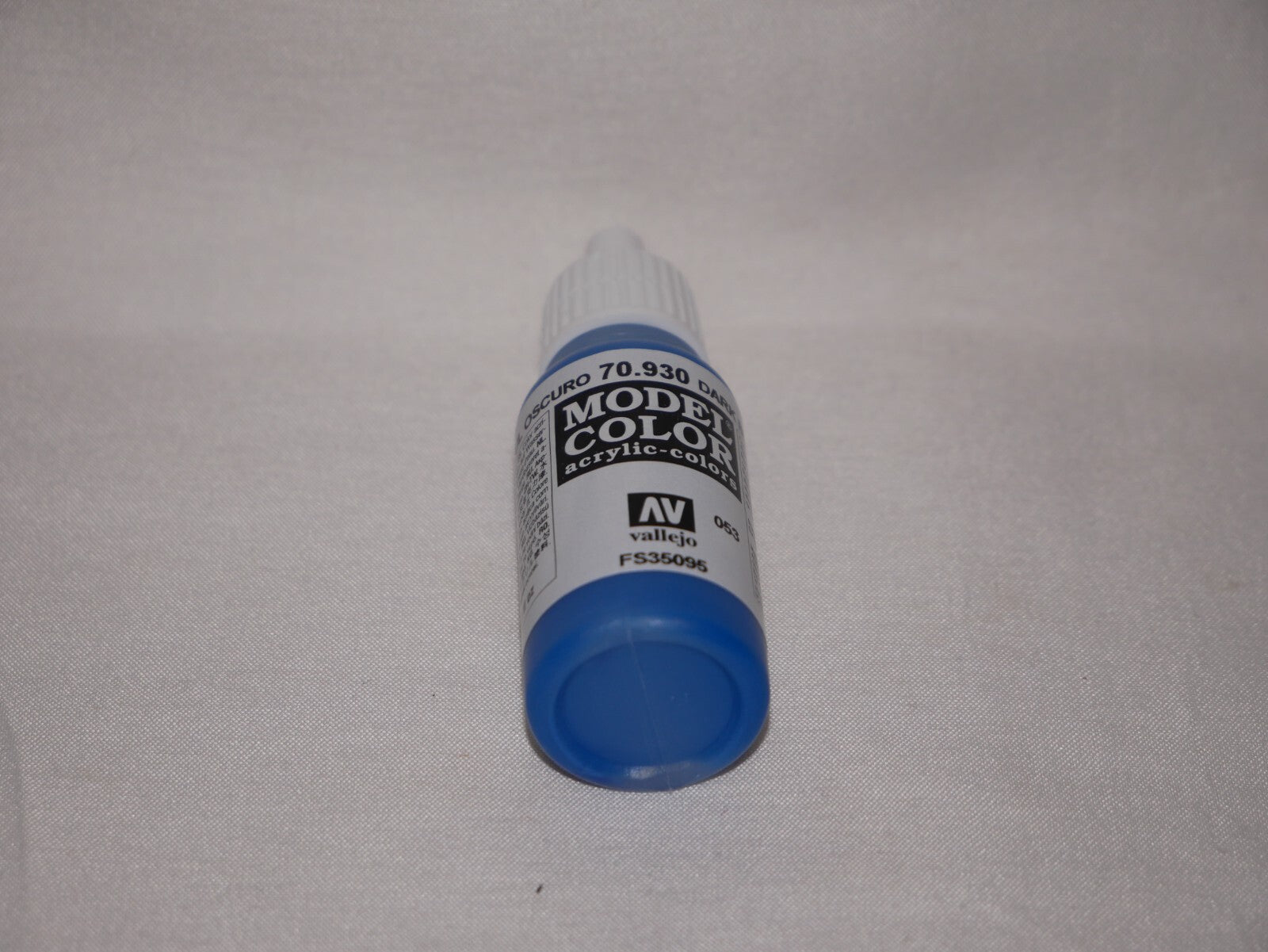 Vallejo Model Color Dark Blue Acrylic 17ml/0.57 fl oz Dropper Bottle - 70.930