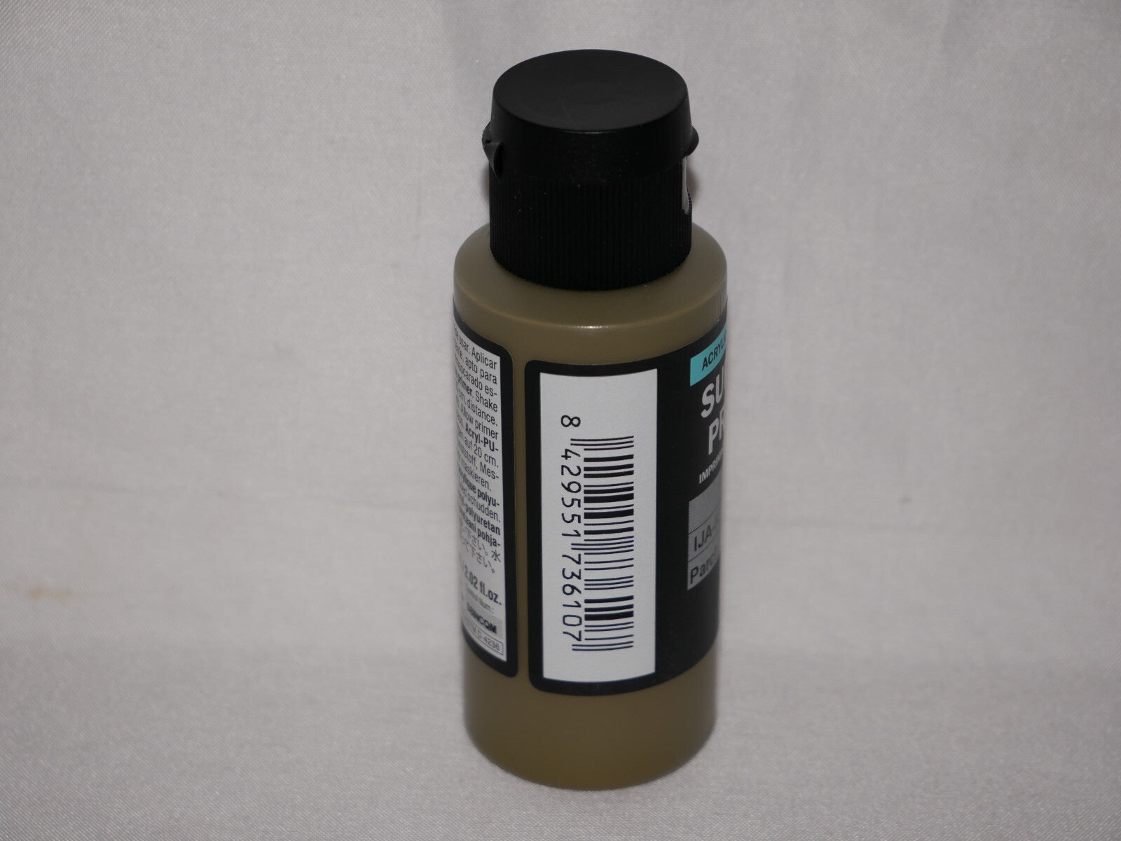 Vallejo Polyurethane Surface Primer Parched Grass (Late) 60ml Bottle - 73.610