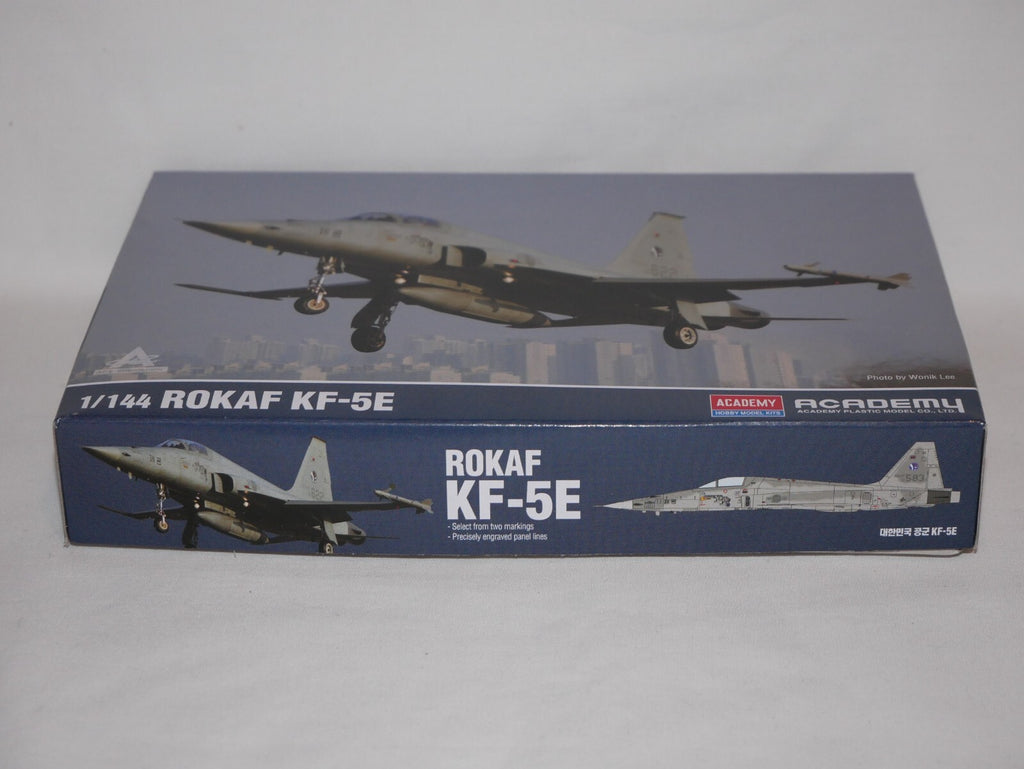 Academy Plastic Model Kits 1:144 Scale ROKAF KF-5E Tiger II Fighter Jet - 12644