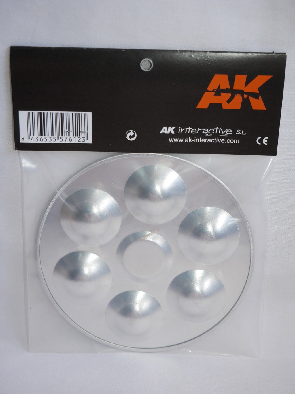AK Interactive Aluminium Pallet (6 Wells) For Modeling Paint Mixes - AK612