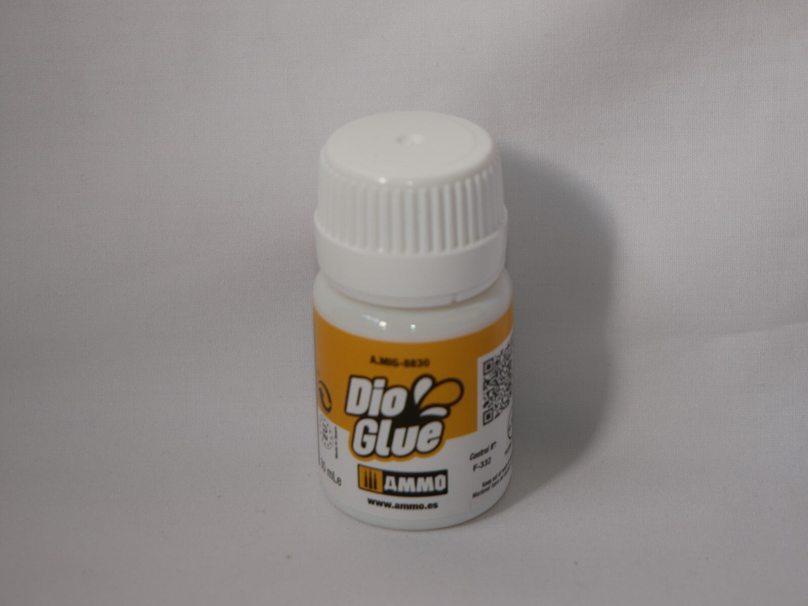 Ammo By Mig Jimenez Dio Glue High Strength Acrylic Vegetation Glue - A.MIG-8830
