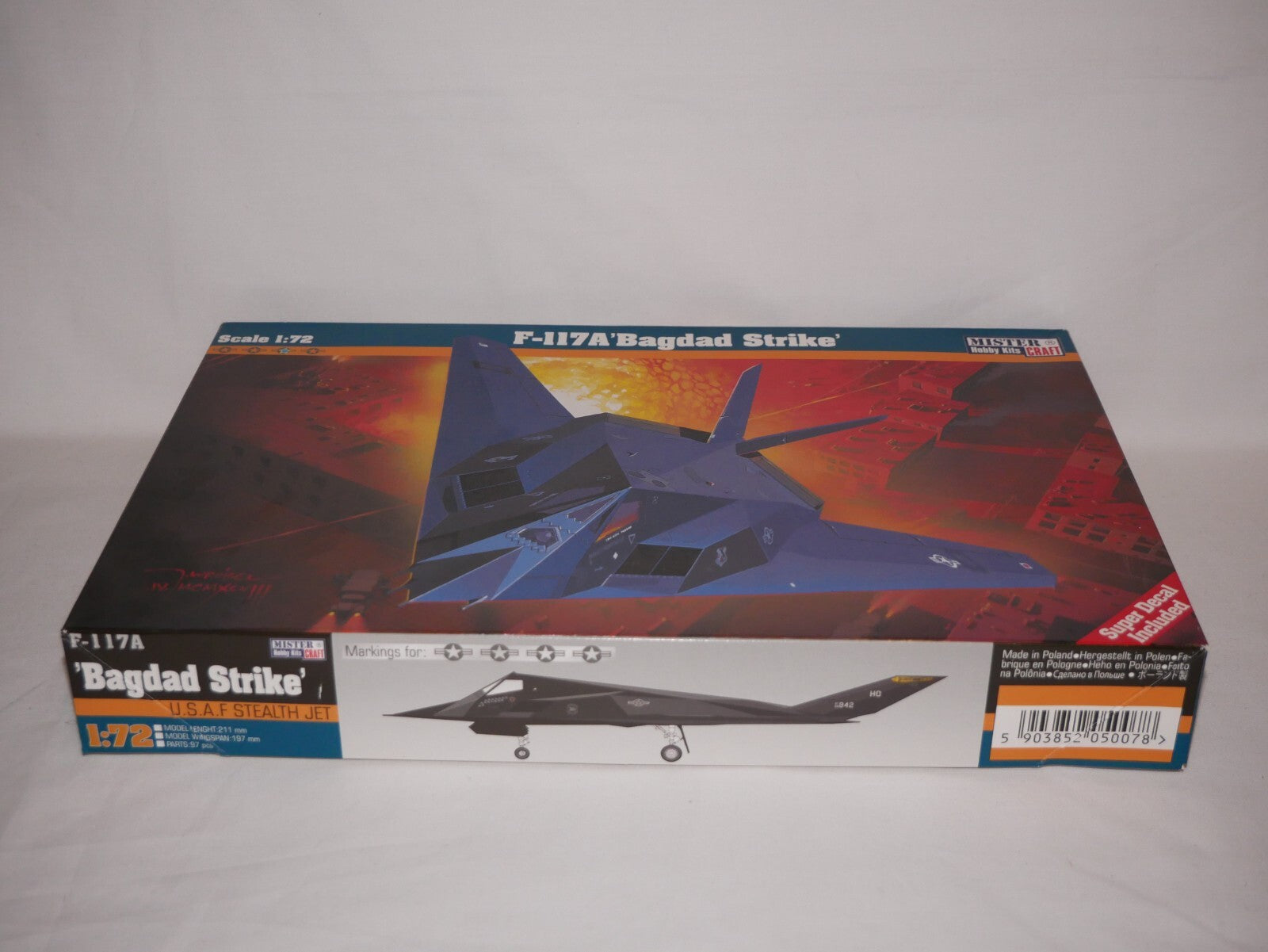 MisterCraft Hobby Kits 1:72 Scale (E-07) Lockheed F-117A Bagdad Strike - 050078