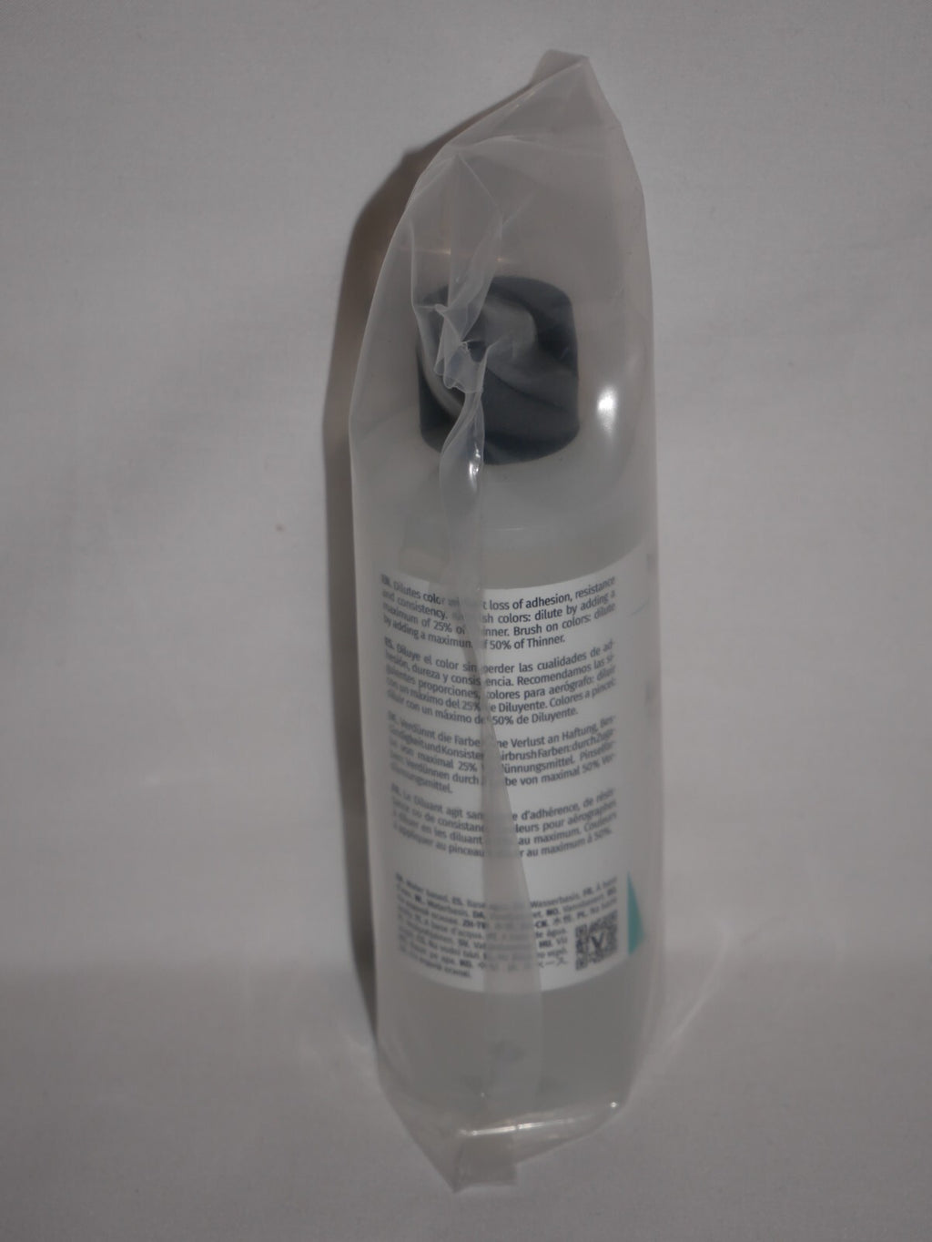 Vallejo Airbrush Mediums Airbrush Thinner 200ml / 6.76 fl oz Bottle - 71.161