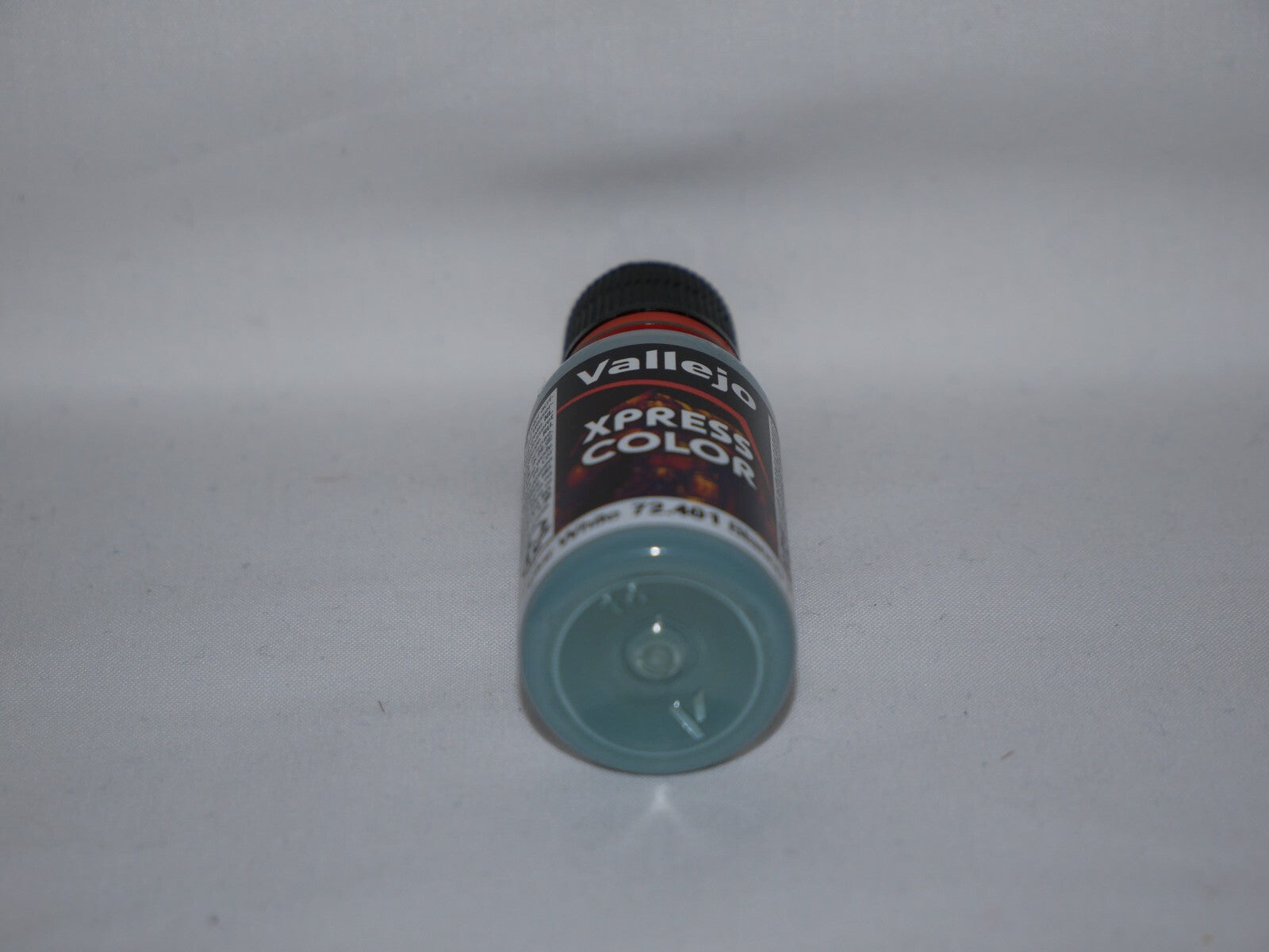 Vallejo Xpress Color Acrylics Templar White 18ml/0.6 fl oz Dropper Bottle 72.401