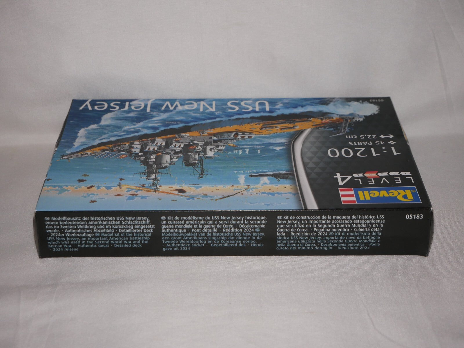 Revell 1:1200 USS New Jersey (BB-62) US Battleship Model Kit Skill Level 4 05183
