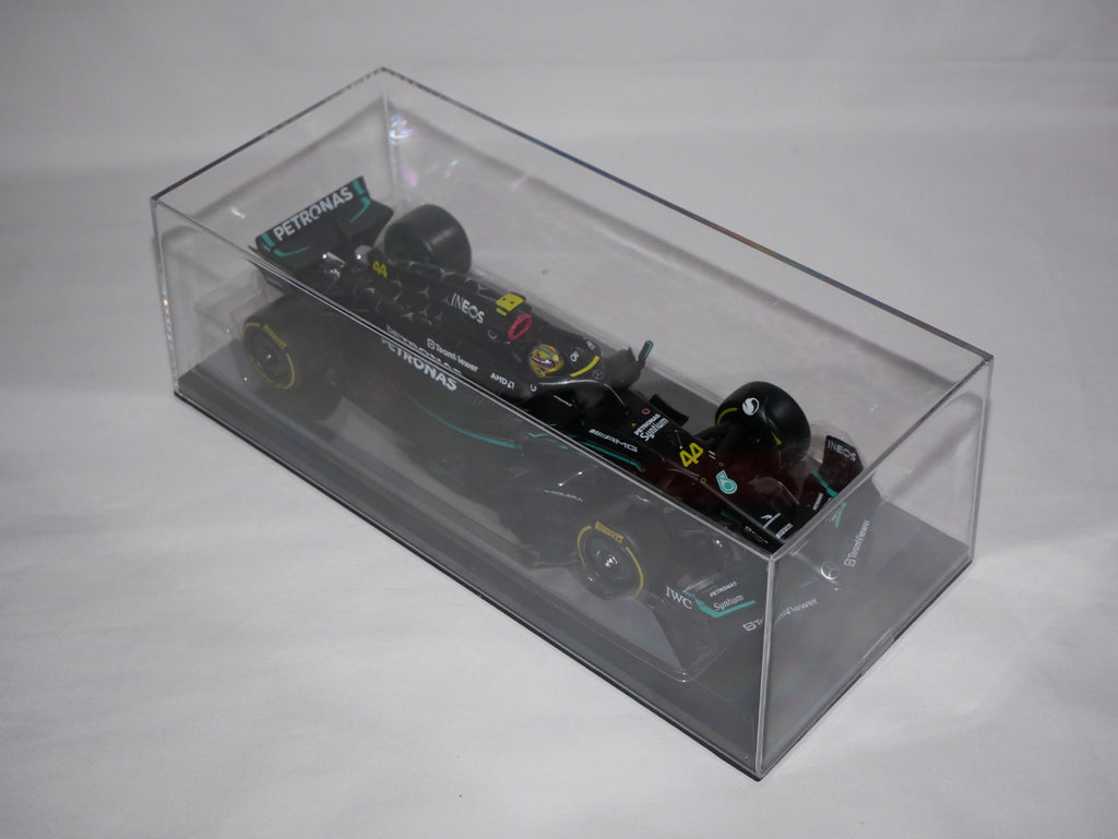 Burago 1:24 Scale Mercedes-AMG Petronas F1 2023 W14 No.43 Hamiliton - #18-28028H