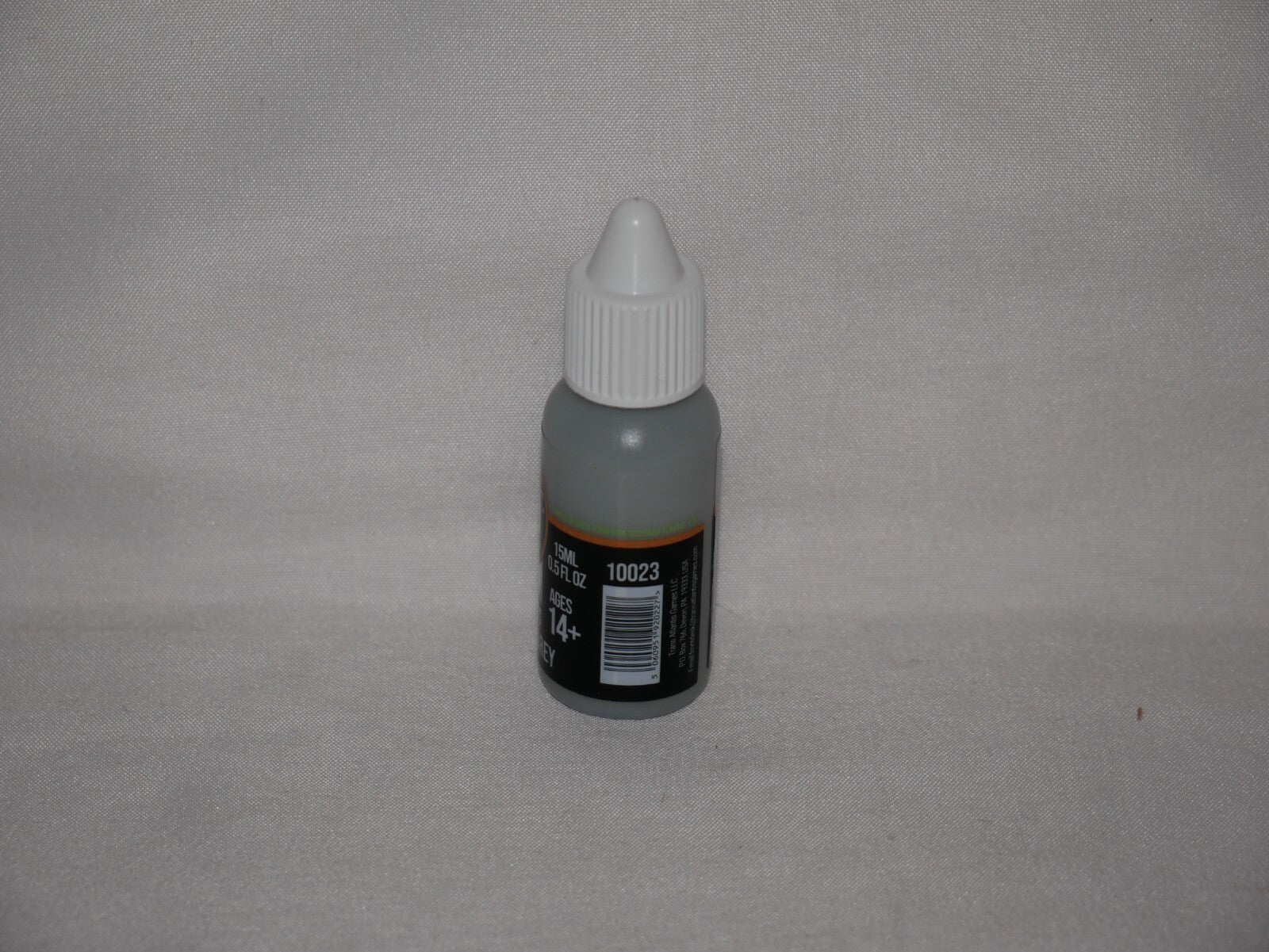 Duncan Rhodes Painting Academy Two Thin Coats Carcharodon Grey 15ml Bottle 10023