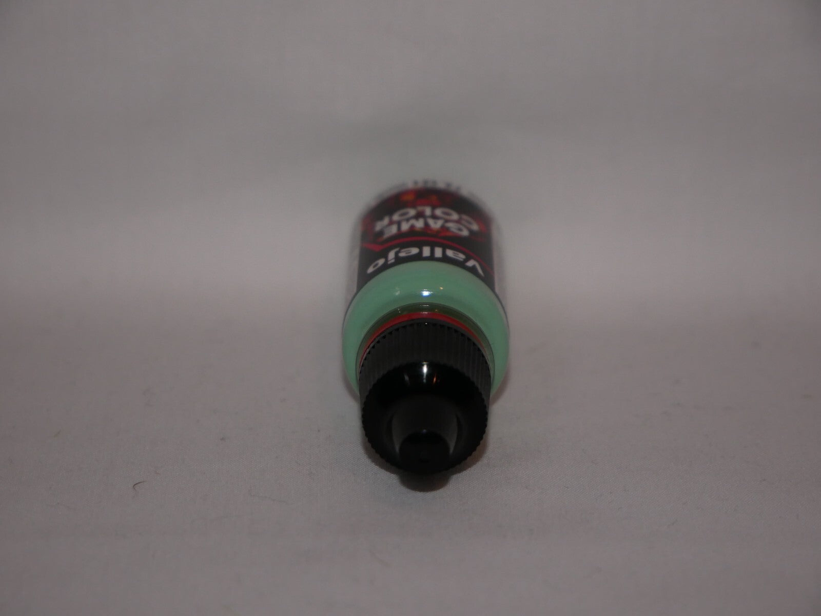 Vallejo Game Color Acrylics Ghost Green 18ml/0.6 fl oz Dropper Bottle - 72.121