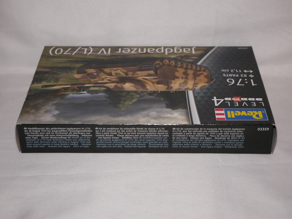 Revell 1:76 Panzer Jagdpanzer IV (L/70) Scale Model Tank Kit Skill Level 4 - 03359