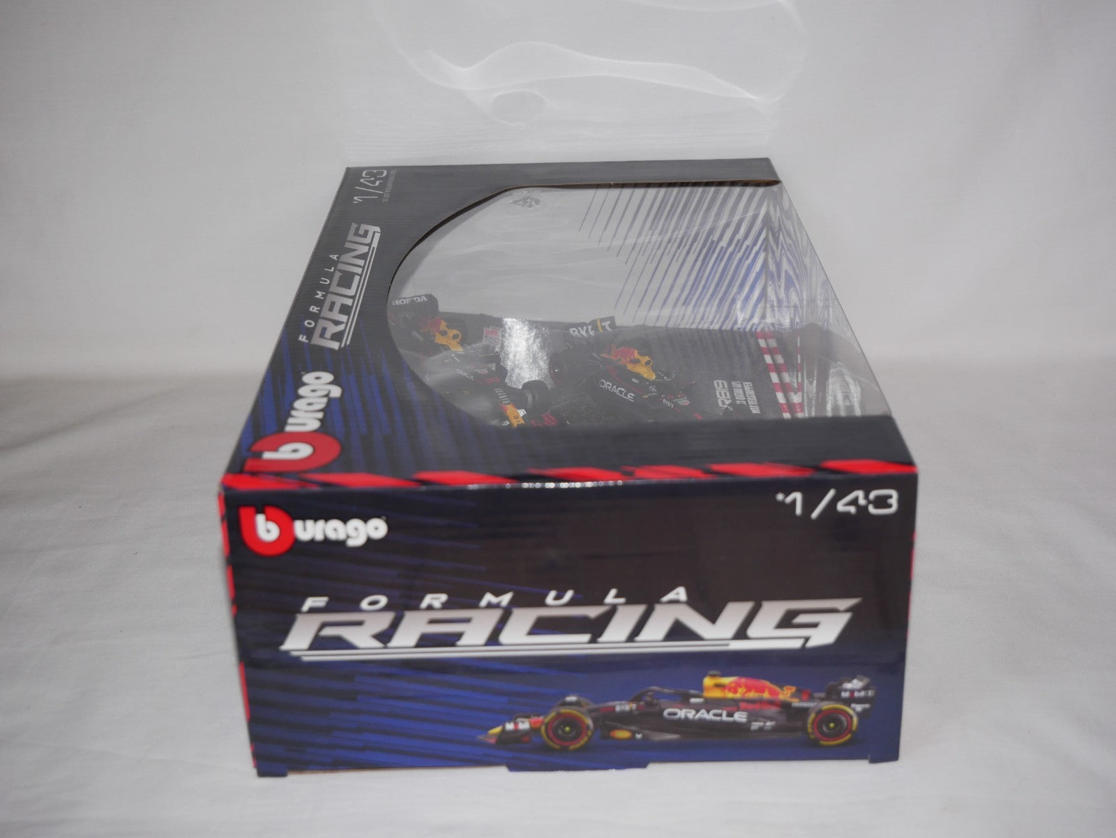Burago 1:43 Oracle Redbull Racing Max Verstappen Champion 4 Car Set - #18-38092