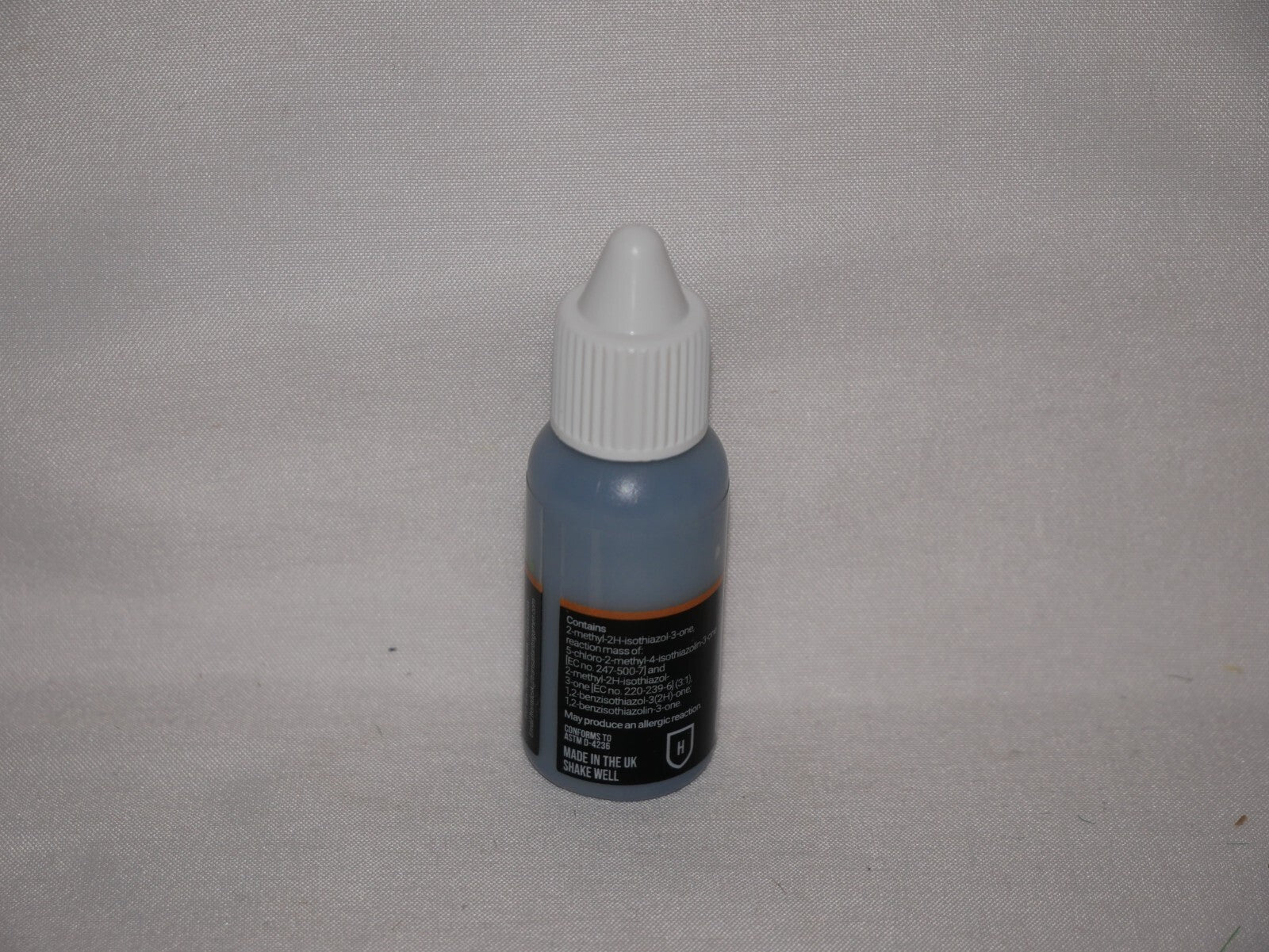 Duncan Rhodes Painting Academy Two Thin Coats Gravestone Blue 15ml Bottle 10051