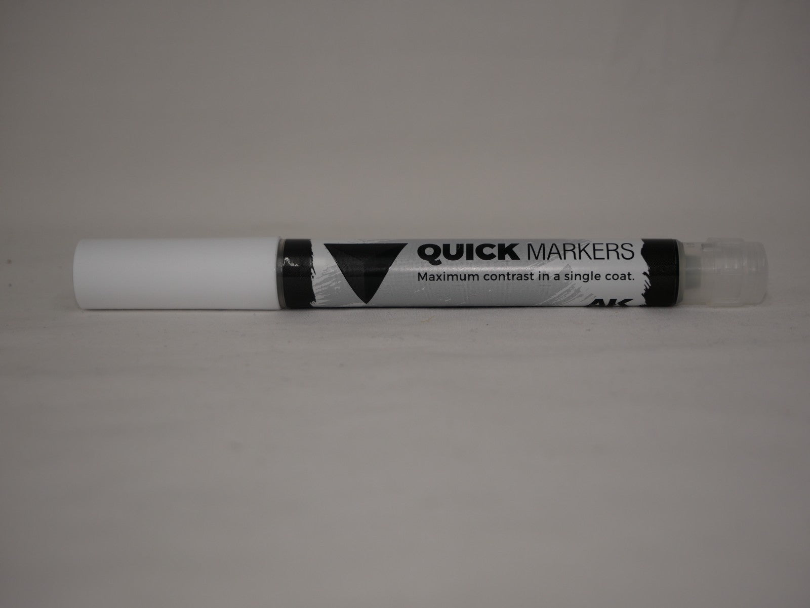 AK Interactive Acrylic Quick Gen Markers For Tabletop Wargaming Black - AKMQ021