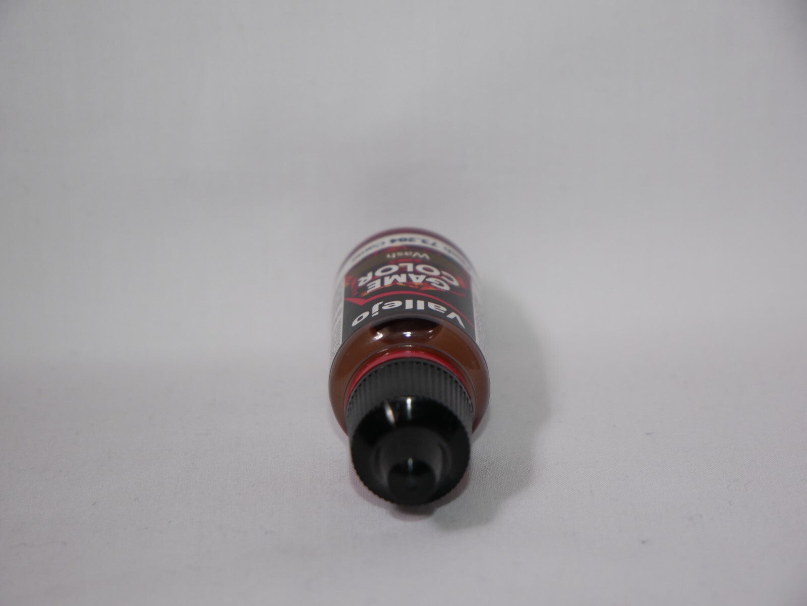 Vallejo Game Color Acrylic Washes Flesh 18ml/0.6 fl oz Dropper Bottle - 73.204