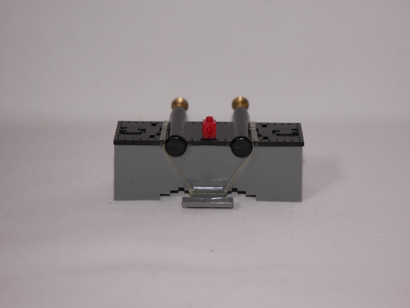 Hornby 1:76 Scale (OO Gauge) Railway Accessories Hydraulic Buffer Stop - R394